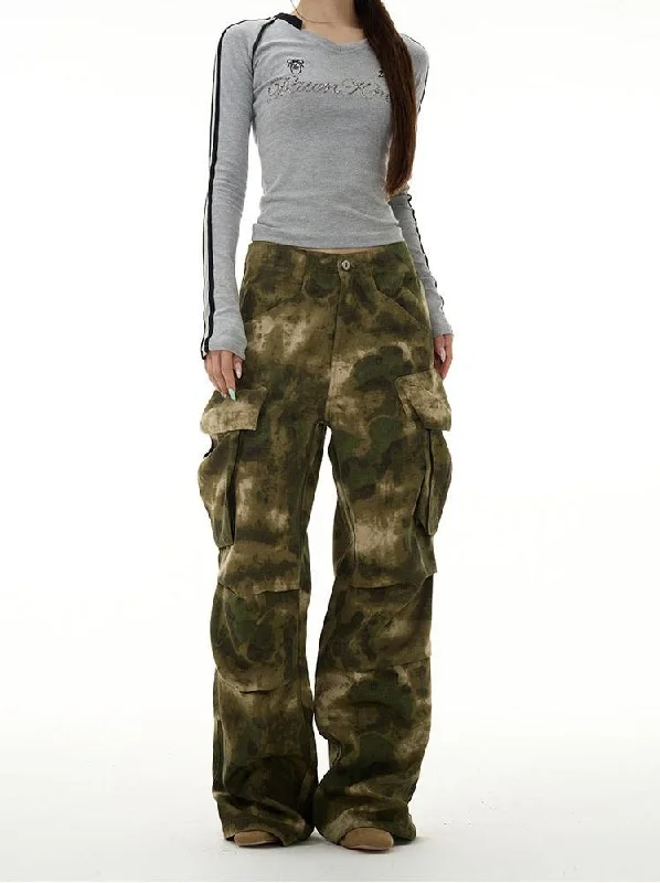 Pleated Dyed Camo Cargo Pants