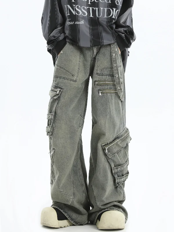 Zipped Multi-Pocket Cargo Jeans