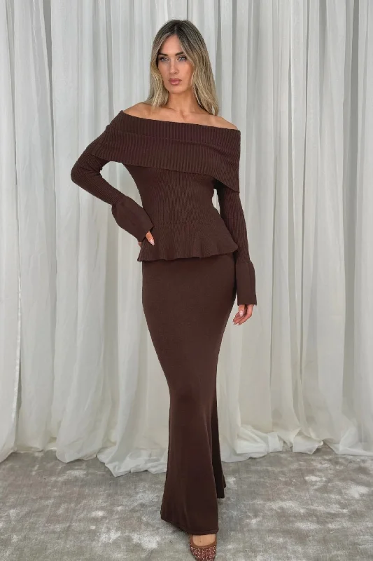 Caitlyn Knit Maxi Skirt In Chocolate