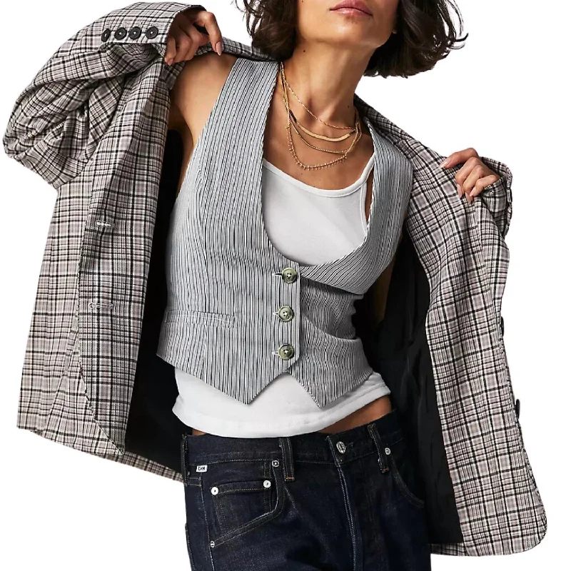 Cali Plaid Blazer In Dust Combo